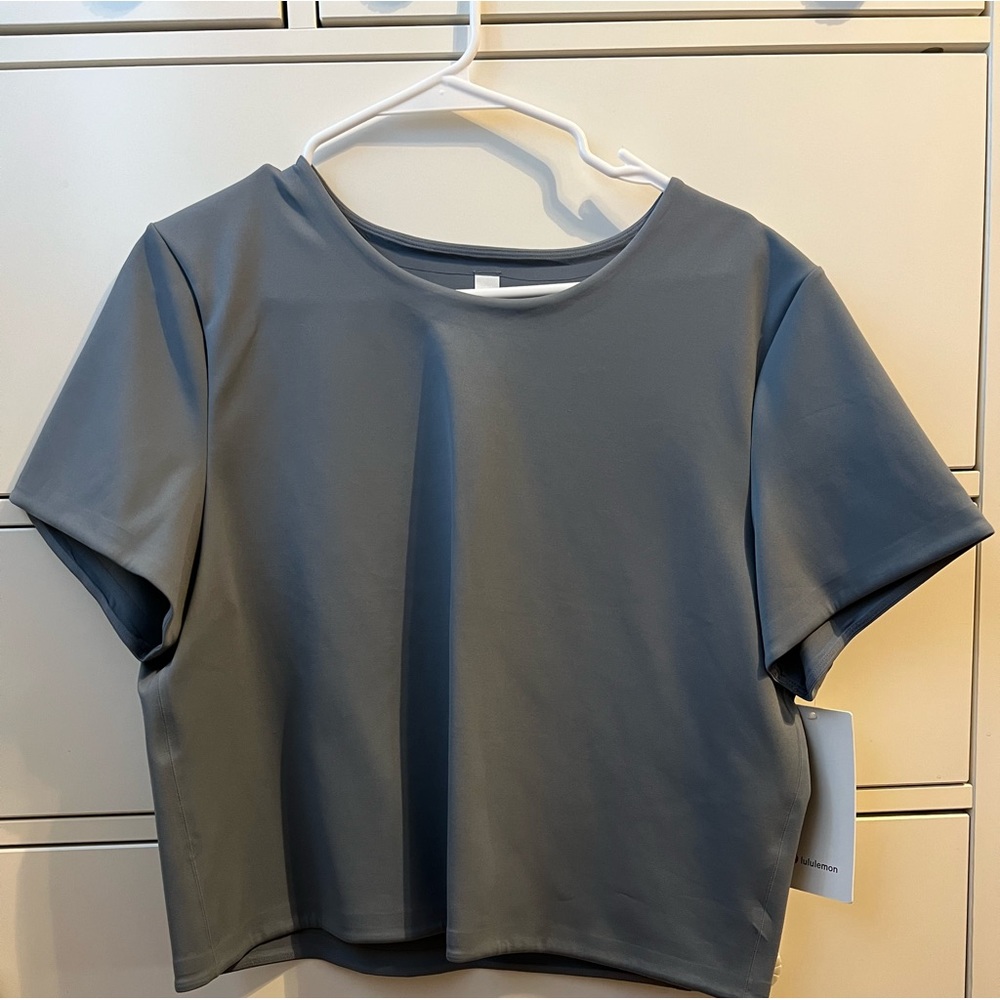 Lululemon Shaped Short Sleeve Blue